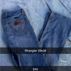 Wrangler Classic Blue Jeans
